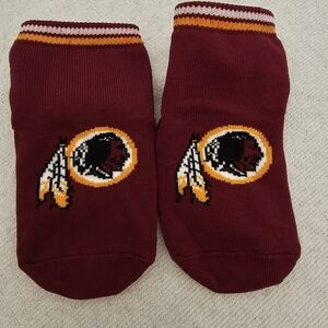 Washington Redskins Baby Toddler Skidder Slipper No Skip Socks Burgandy And Gold